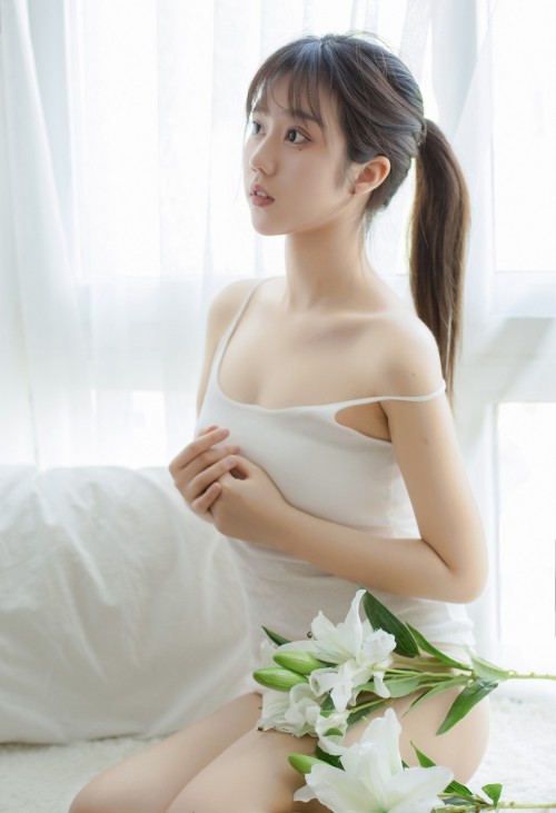 0C205745696.jpg
