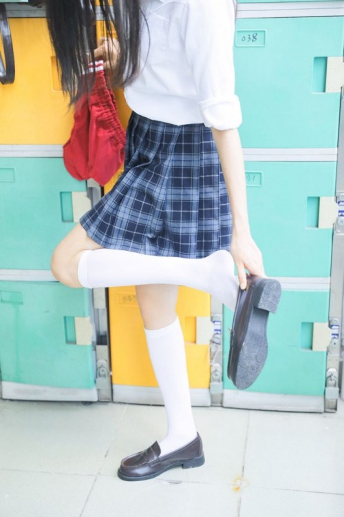 1582767964QDUc-683x1024.jpg