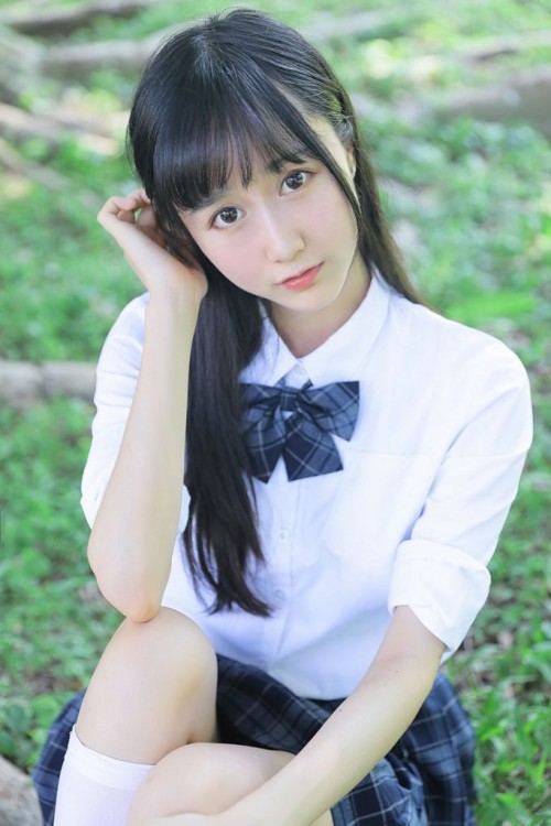 1582767974jsz6-683x1024.jpg