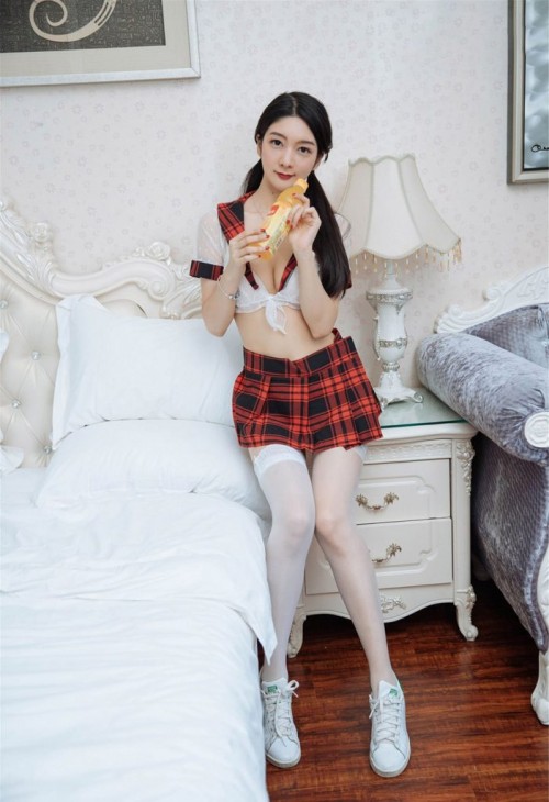 1584158698Wtp5-701x1024.jpg