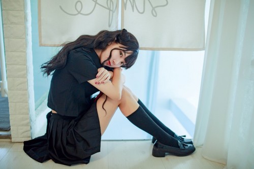 1585110301Hf2d.jpg