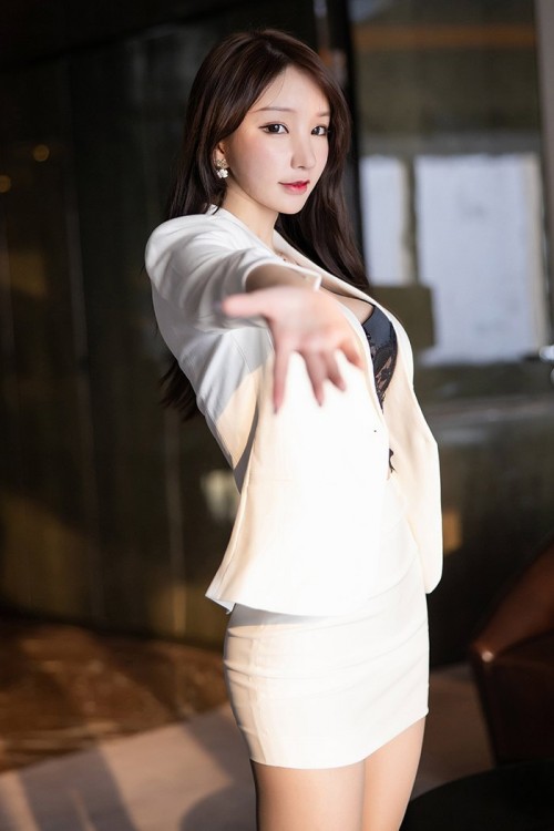 2gy0kgjiy3vv203858c95b479f2fbc5c39.jpg