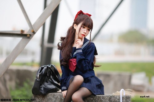 02386683f2e714b-2.jpg