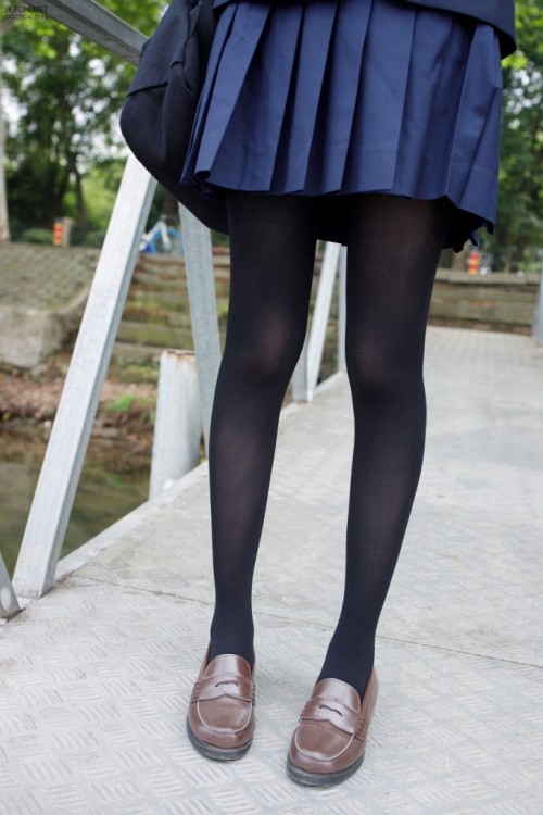 1581999571iStL-683x1024.jpg