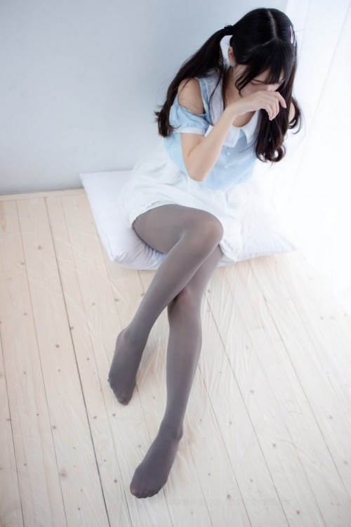 158208841725dF-683x1024af711d1ea116e7db.jpg