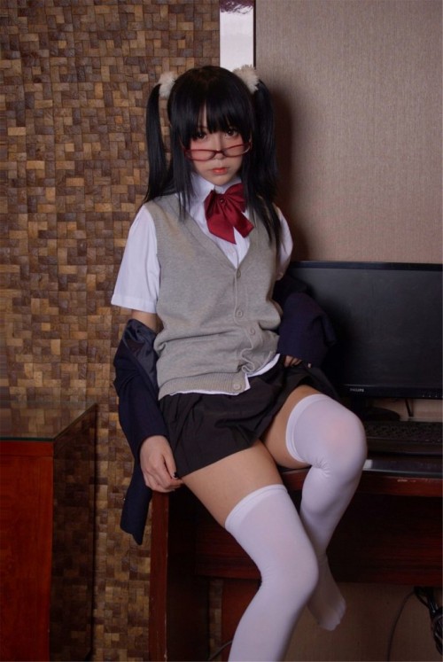 1582703449BC93-685x1024.jpg