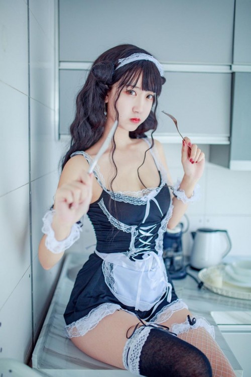 158270380556LE.jpg