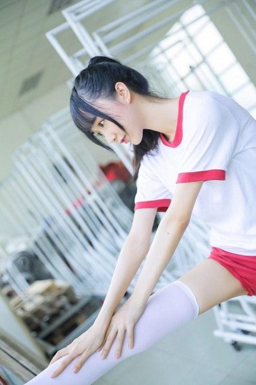 1582767918GzLr-683x1024.jpg