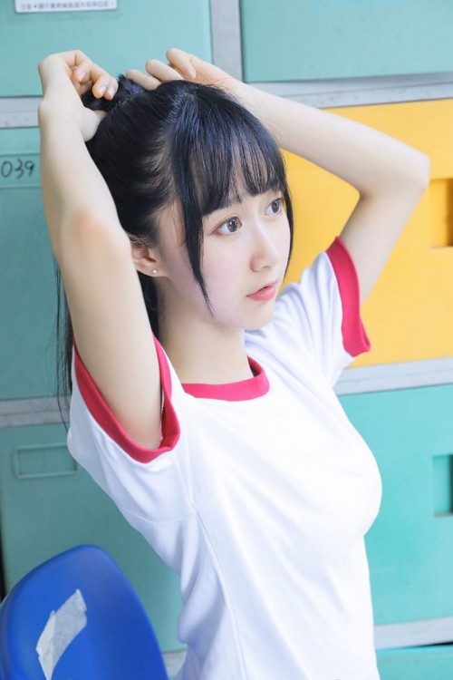 1582767949SILU-683x1024.jpg