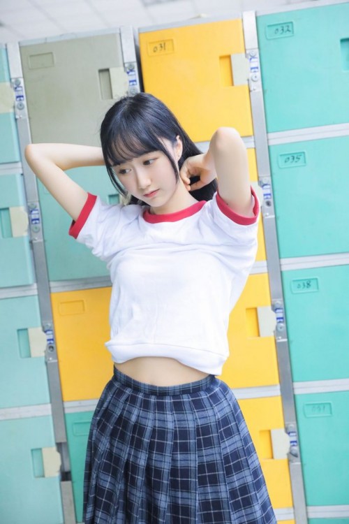 1582767961C5Ip-683x1024.jpg
