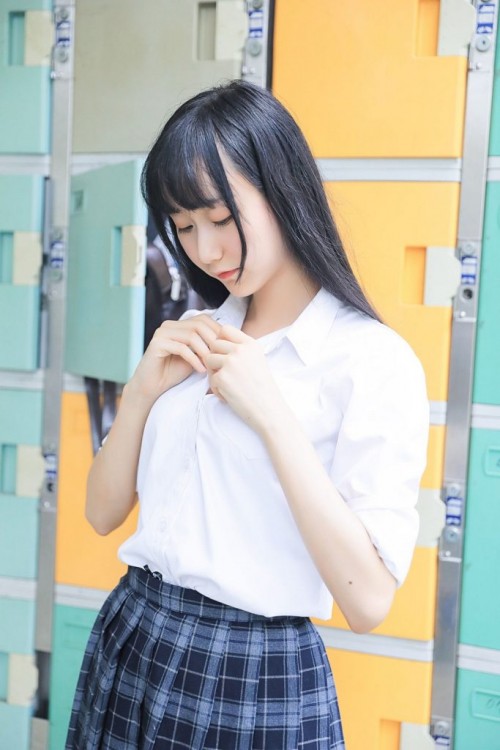1582767967rLUP-683x1024.jpg