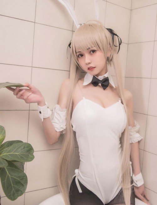 15832078497wCf.jpg