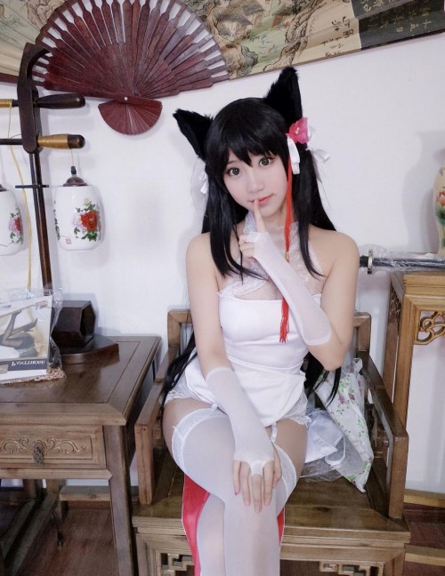 15834618683UTu.jpg