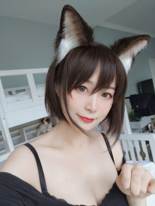 1583638519gwUG-768x1024.jpg