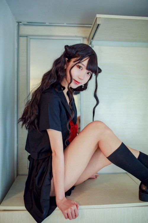 158511032255uR.jpg