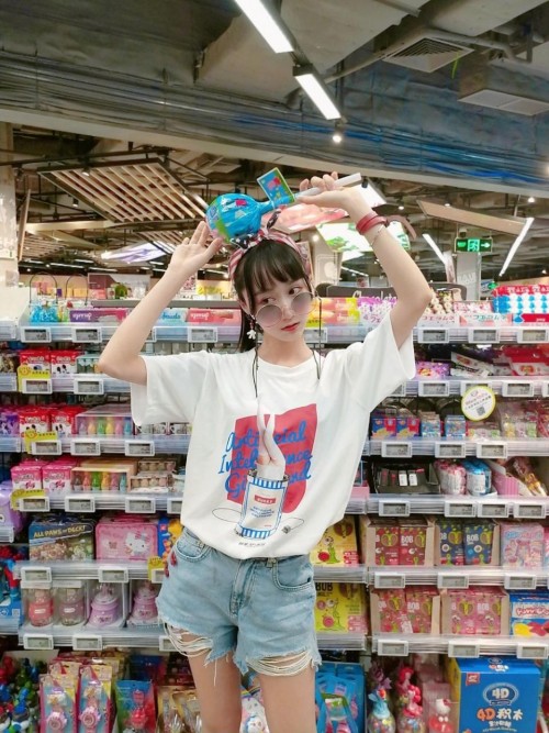 15851121263mdJ.jpg