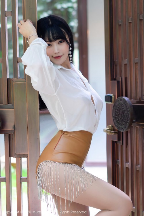 2B233323848.jpg