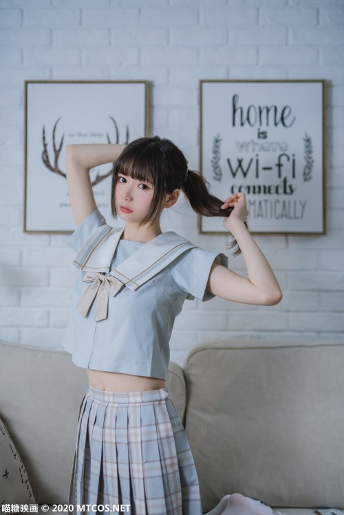 5F17552524-2.jpg