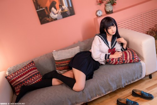5F183538335.jpg
