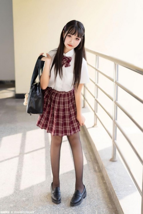 6702bdd77fcf67d-1.jpg