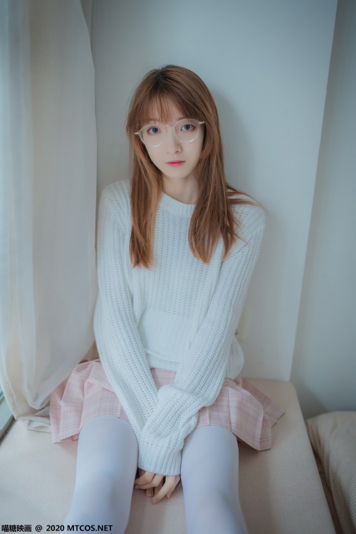 7B184945979-1b3b09dbd04c58aee.jpg