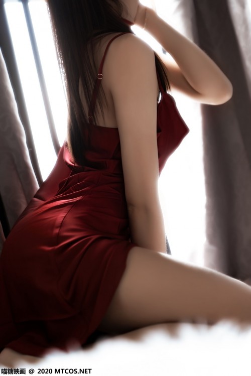 7C174114699.jpg