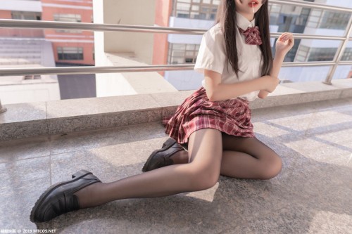 7d570047a0490ab-1.jpg