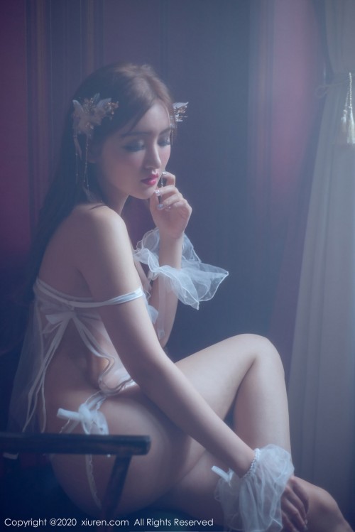 8A193927491.jpg