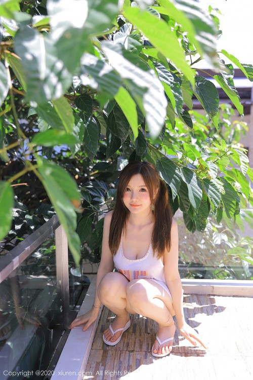 8D205644739.jpg
