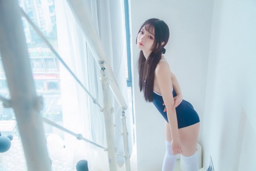 9720011343.jpg