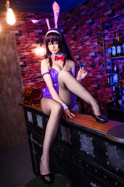 A918855105-1.jpg