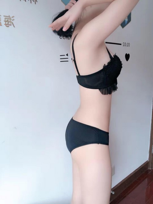 O1CN01kjmTM727XCGwTFOdB_0-rate.jpg