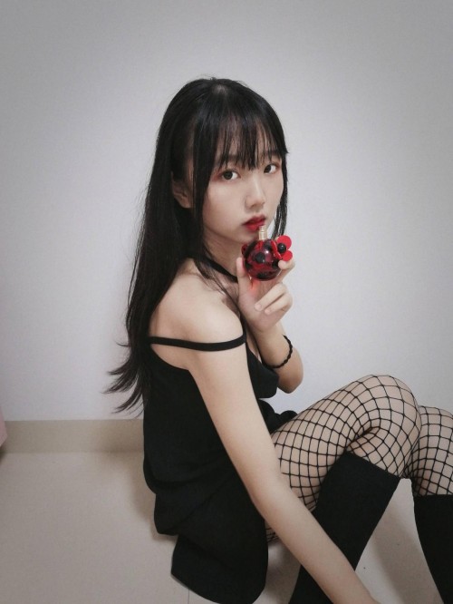 O1CN01pywvpj1e63yP3M2Iq_0-rate.jpg