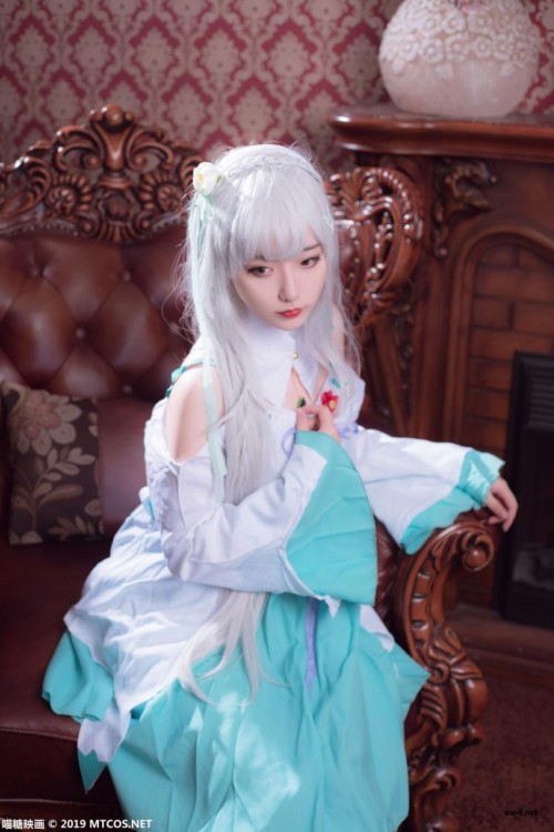 e712695c5257a8d-1.jpg